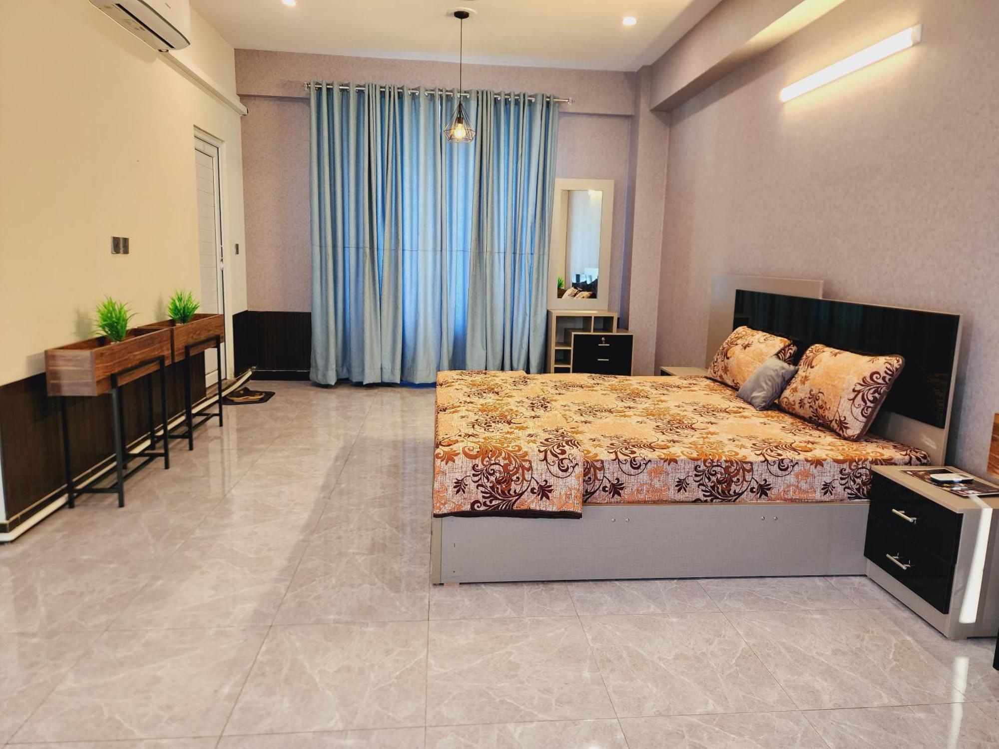 Motorway Majesty Suites Islamabad - Near Islamabad International Airport And Motorway Exterior photo