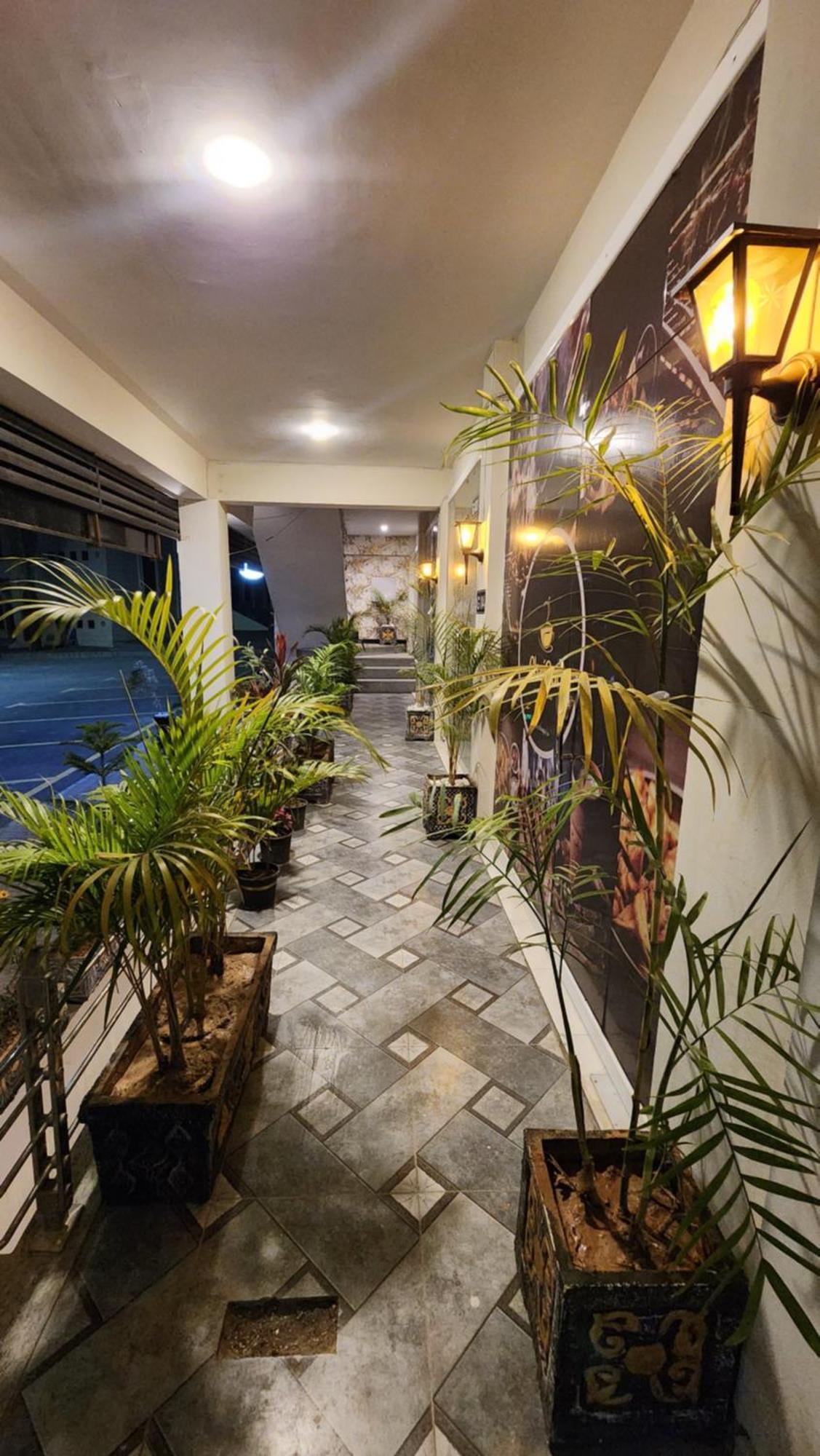 Motorway Majesty Suites Islamabad - Near Islamabad International Airport And Motorway Exterior photo